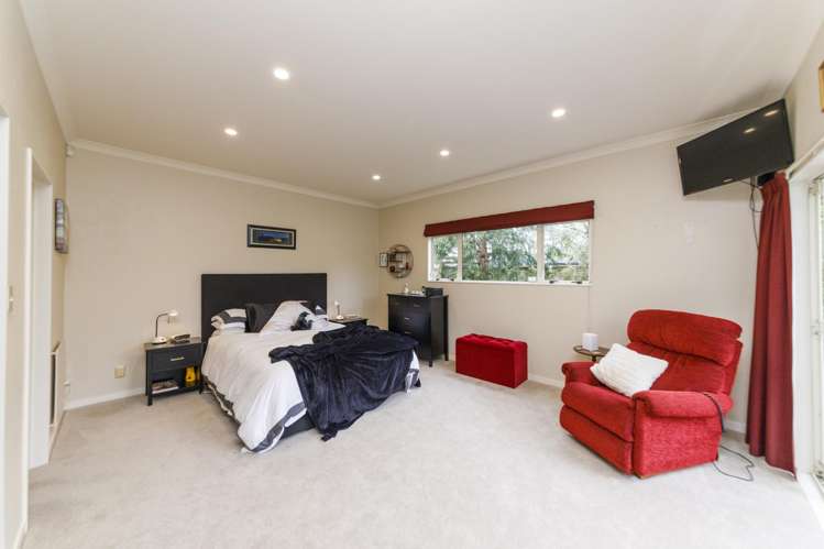 15 Sycamore Crescent Fitzherbert_14