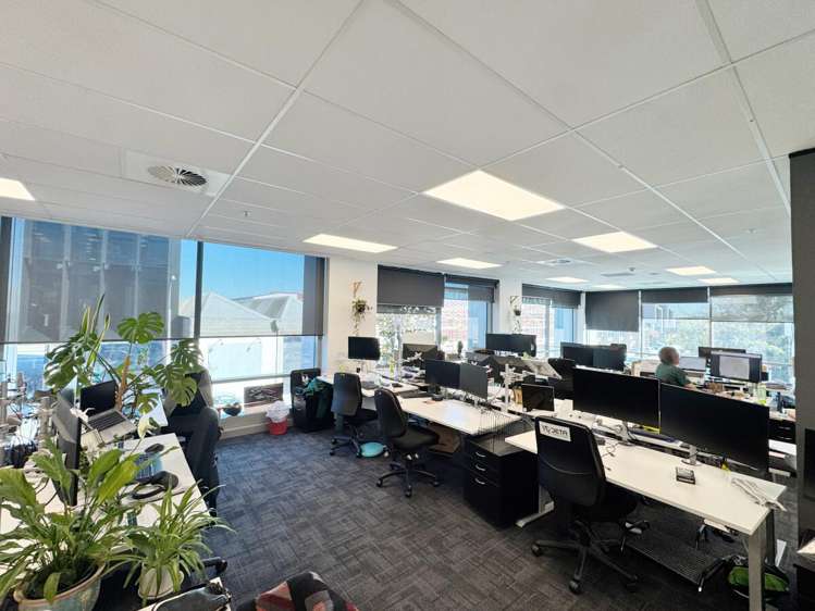 351 Lincoln Road Addington_6