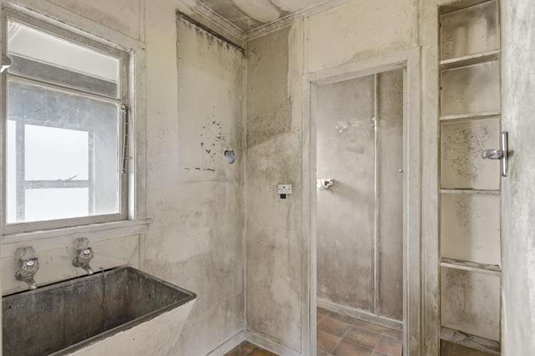 160 South Road Spotswood_11