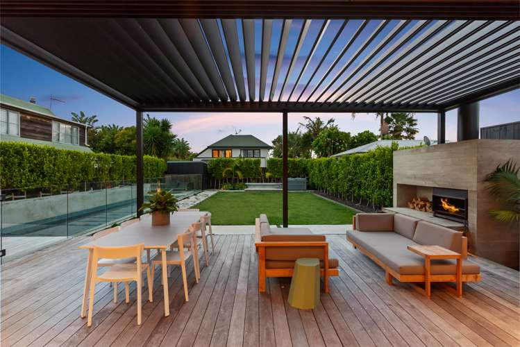 16 Pelham Avenue Point Chevalier_8