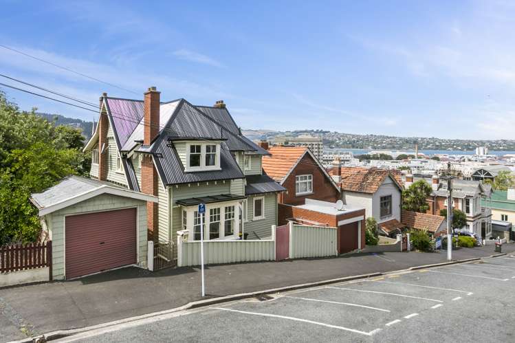 19 Constitution Street Dunedin Central_21
