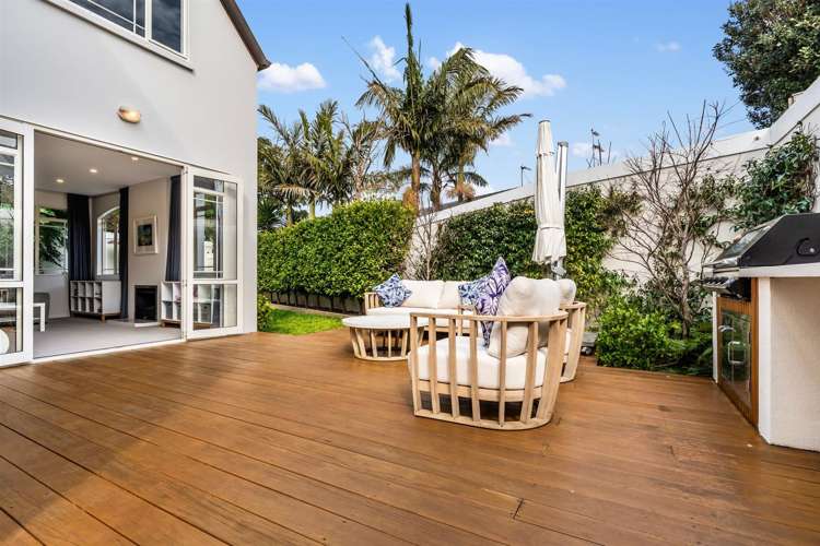 1/6 Campbell Road Takapuna_12