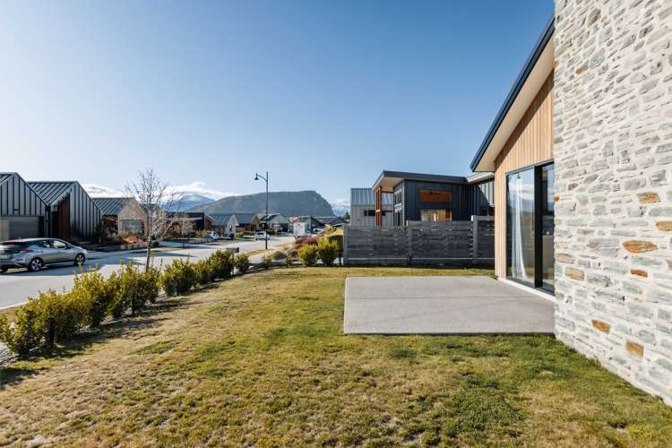 6 Campbell Road Wanaka_17