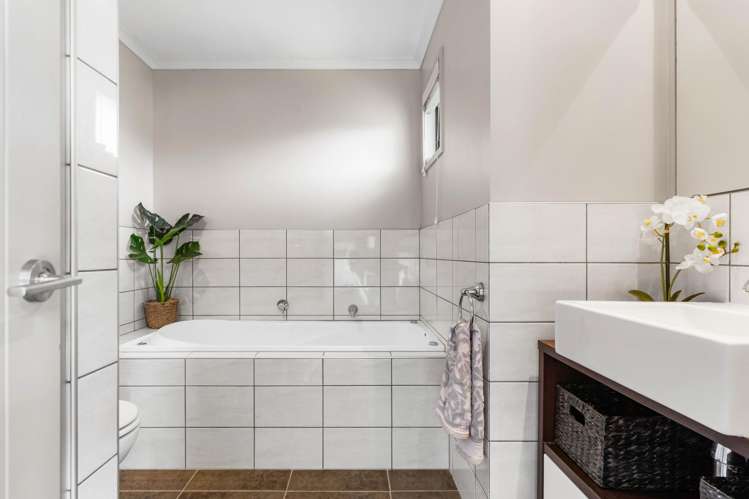 16C Sanctuary Cove Pauanui_15