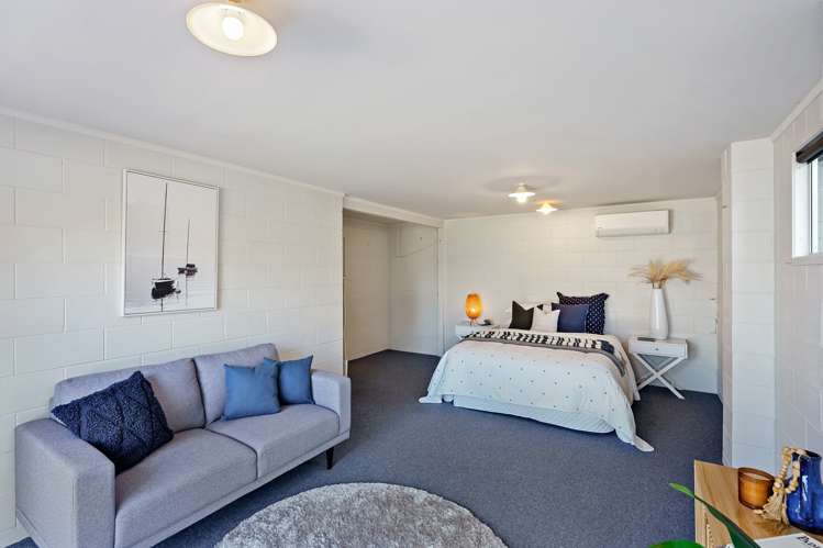 7 Napier Grove Waikanae Beach_13