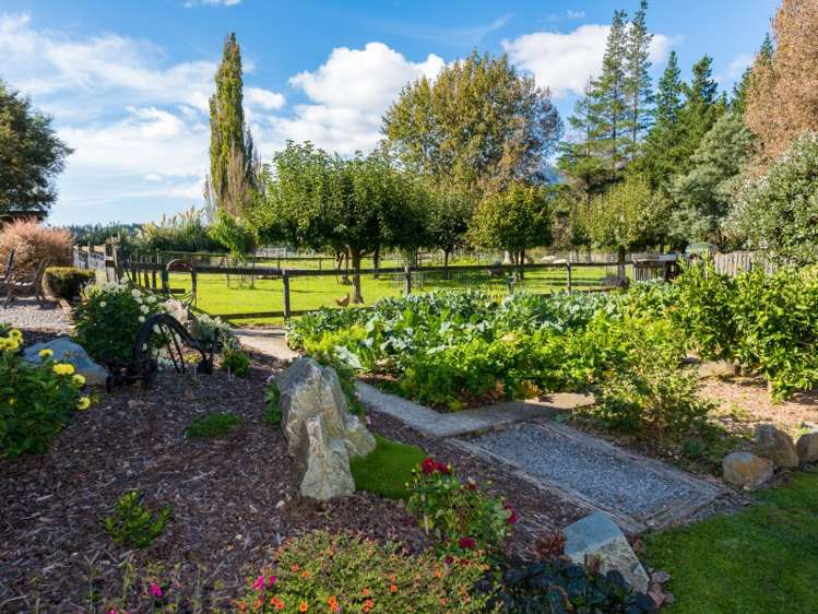 777 State Highway 1 Picton_7