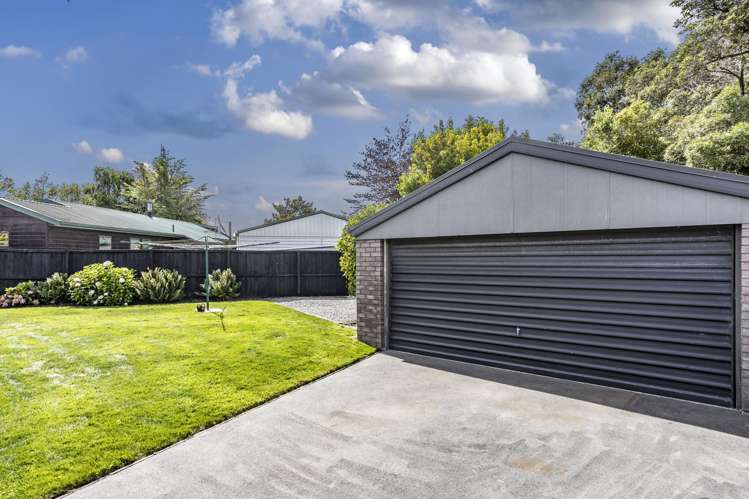 10 Bowie Drive Woodend_20