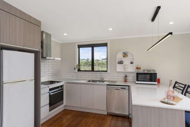 105 Welcome Bay Road Welcome Bay_9