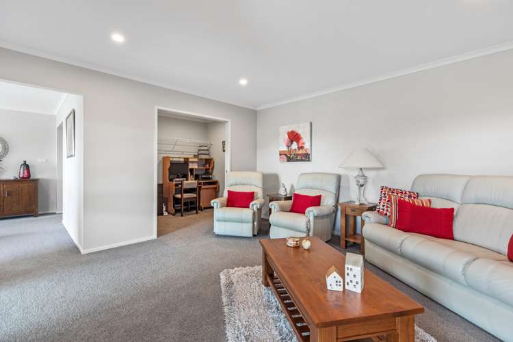 6 Louise Drive Ohauiti_20