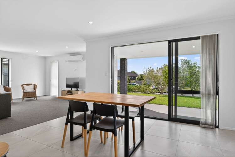 12 Kahukaka Road One Tree Point_17