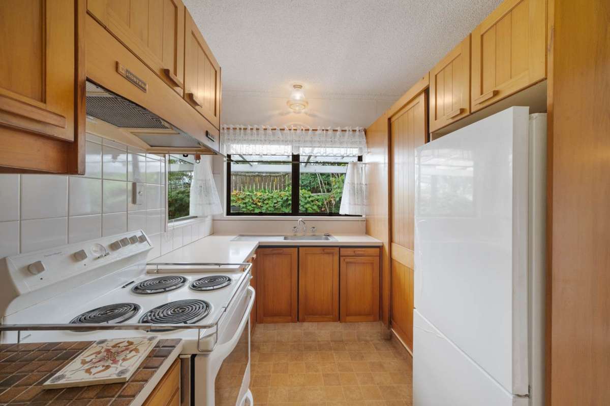 107 Whitney Street_4