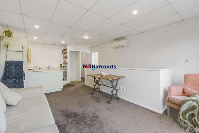 Unit 2/6 Airborne Road Albany_2