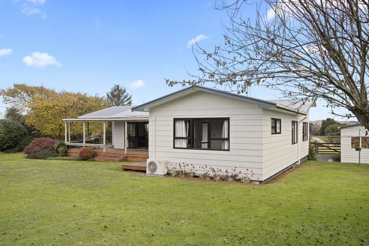 337 Parker Lane Pukekohe_17
