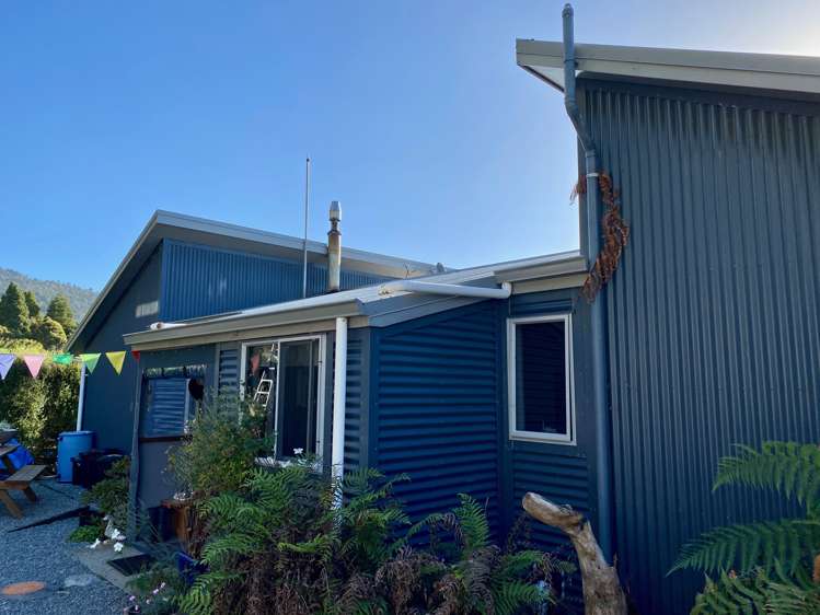 28 Nikau Heights Kahurangi National Park_19