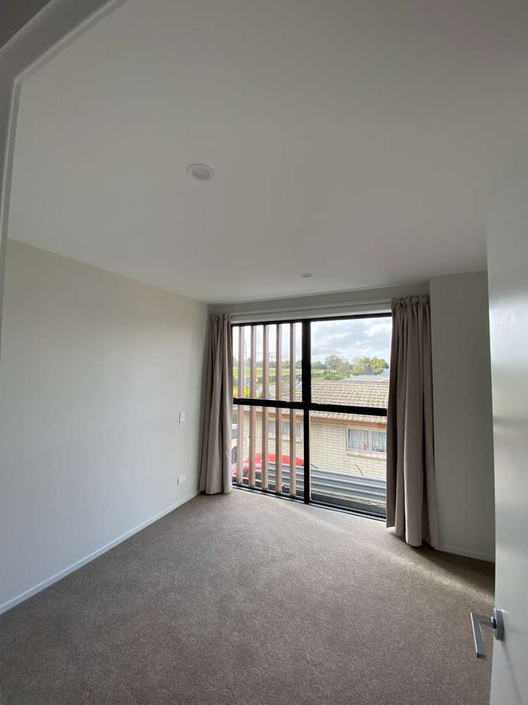 3/1460 Cameron Road Greerton_11