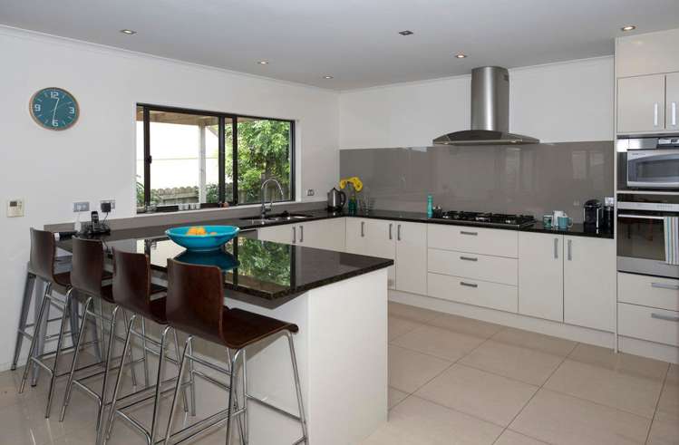 6 Kinmont Rise East Tamaki Heights_9