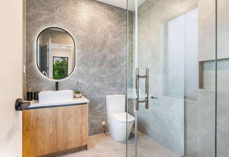 77 Skulander Crescent Millwater_14