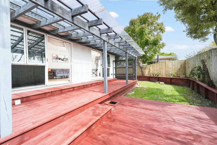 2/39 Elliot Street Howick_6