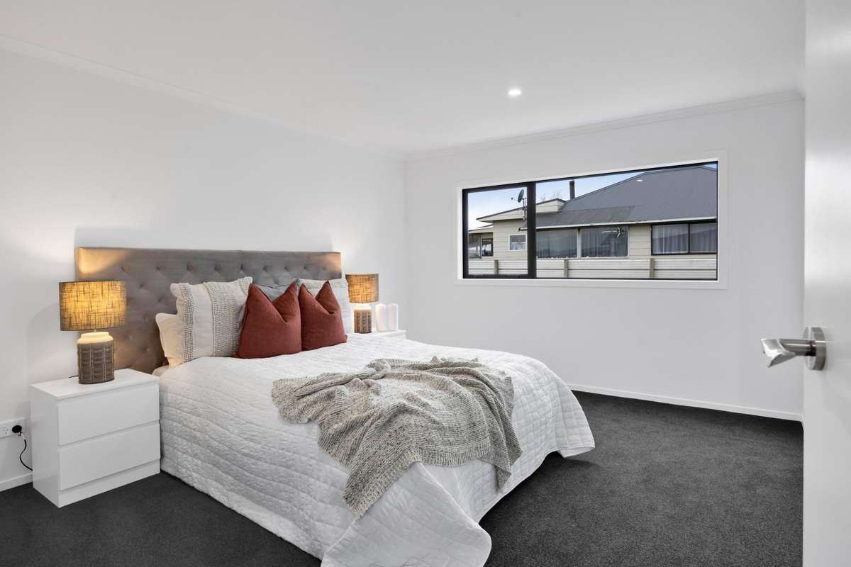 8 Manu Road_4