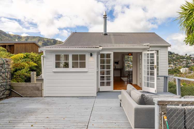 7 Ticehurst Road Lyttelton_37