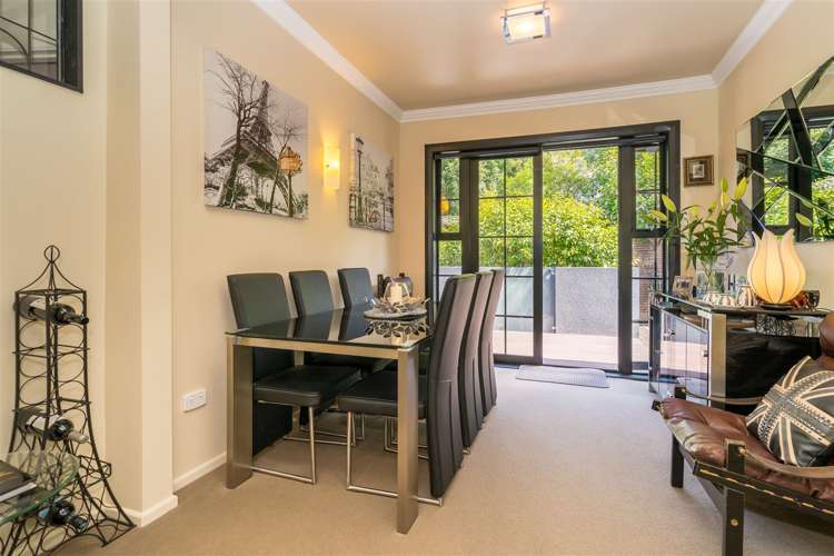 18 Royal Terrace Dunedin Central_7