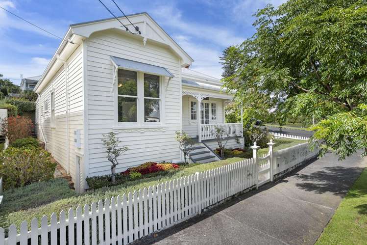 6 Pentland Avenue_0