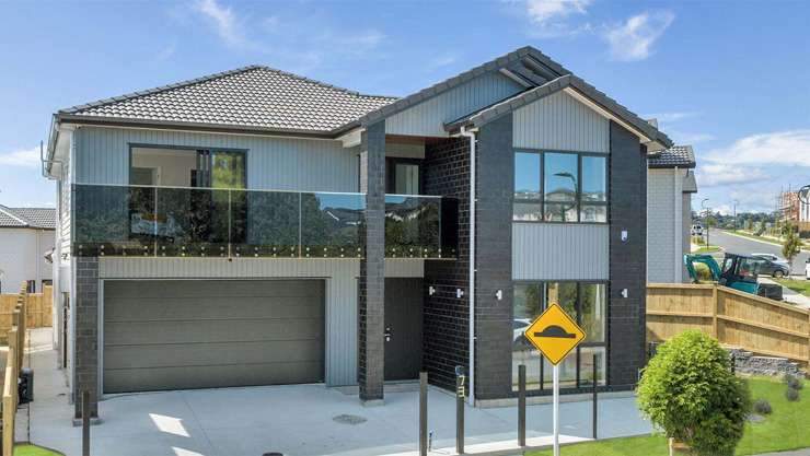 A seven-bedroom house for sale at 8 Teitei Rise, in Flat Bush, is one of many large new-build properties for sale in the South Auckland suburb. Photo / Supplied