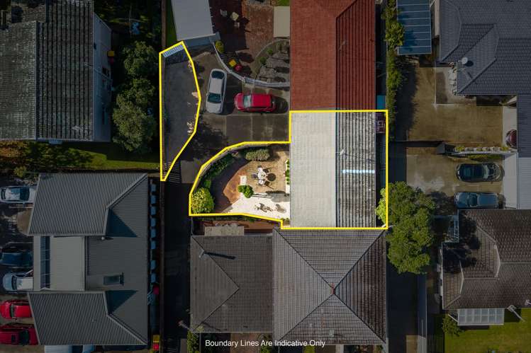 3/83 Centreway Road Orewa_17
