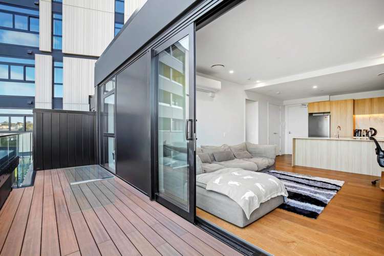 415/48 Esmonde Road_5