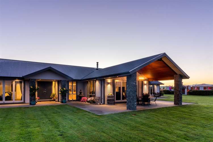 1203 Oxford Road Cust_35