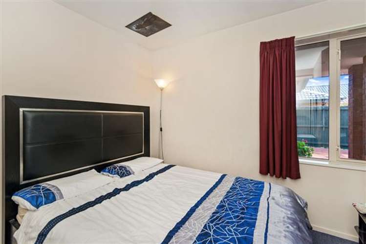 31a Havana Gardens Shirley_9