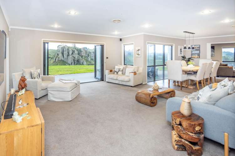 208 Seafund Road Wharepuhunga_8