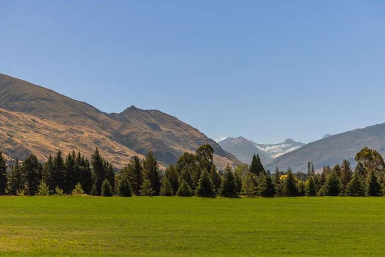 182 Faulks Road Wanaka_8