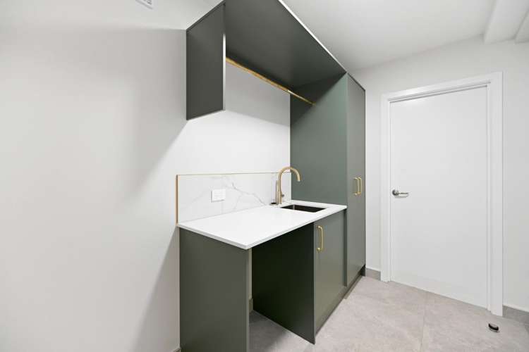 2/42B Hillcrest Road 1076_9