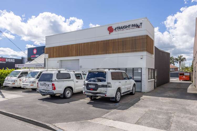 13 (A-B) Lake Road Frankton_6