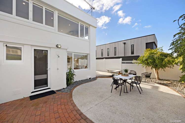 26A Sanders Avenue Takapuna_21