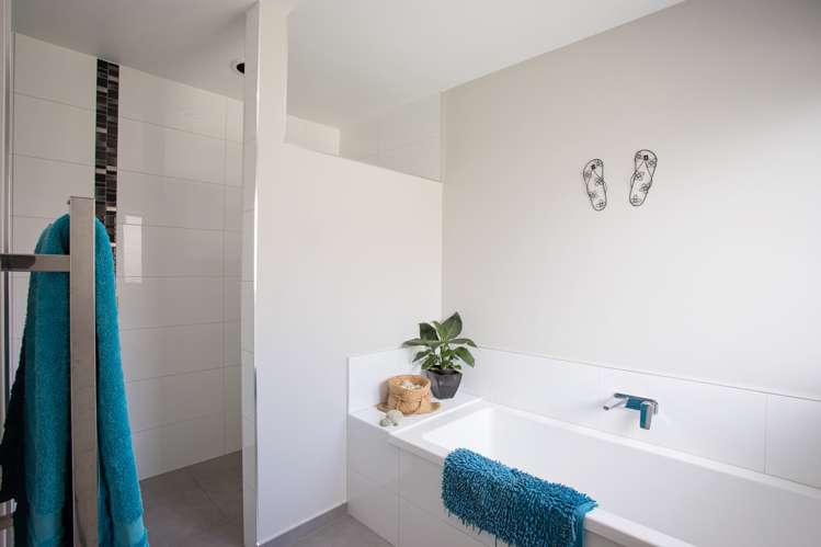 26 Sunrise Place Cable Bay_15