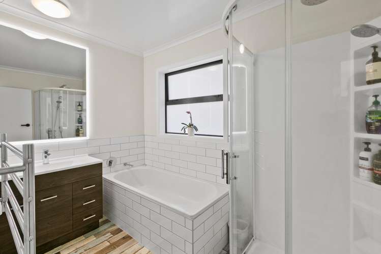 5b Wesley Avenue Frankleigh Park_8