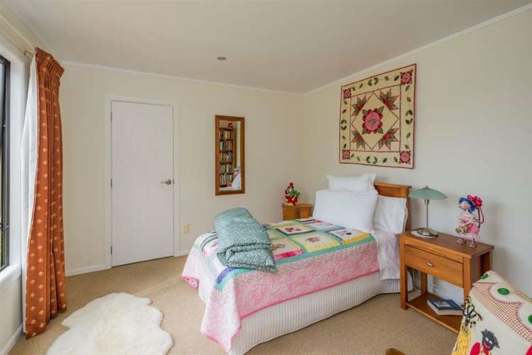 2 Corfe Castle Lane Levin_10