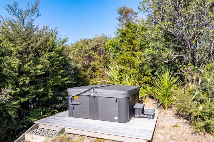 102 The Ridge Langs Beach_30