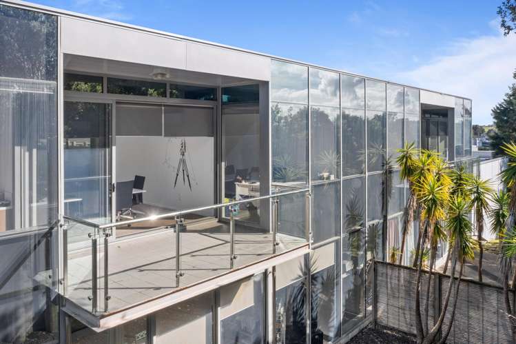 6/11 Orbit Drive Albany_1