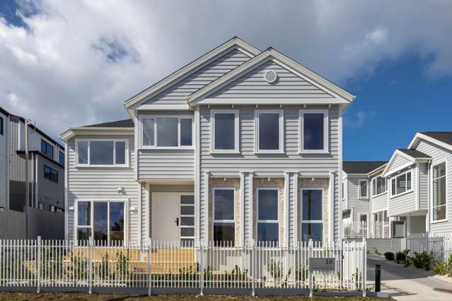 Hamptons Elegance, Double Westlake Zone