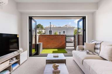 78A & B/124 Taylors Road_1