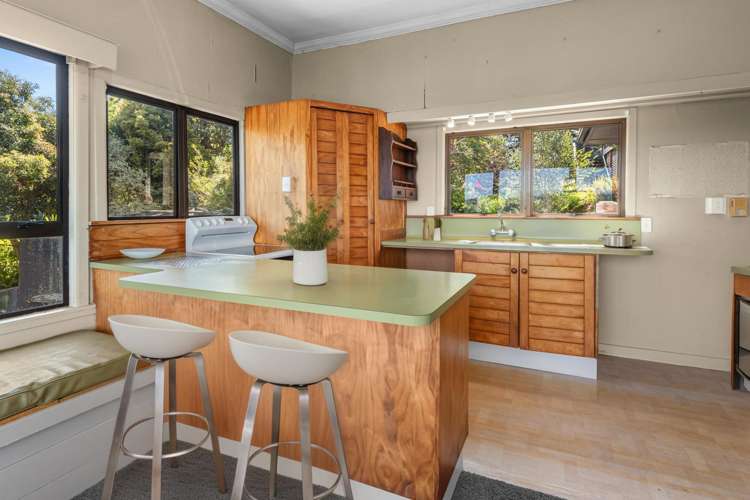 80 Mackesy Road Parahaki_3