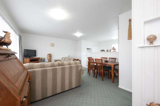 2/62a Spring Street Onehunga_3