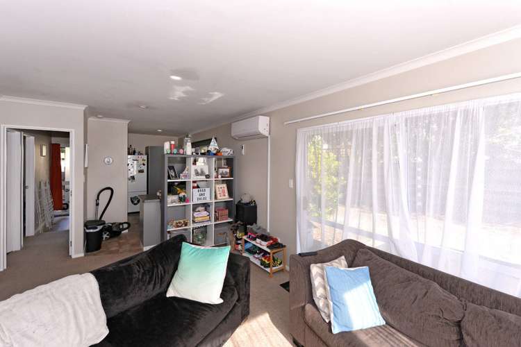 2/54 Seymour Avenue The Brook_6