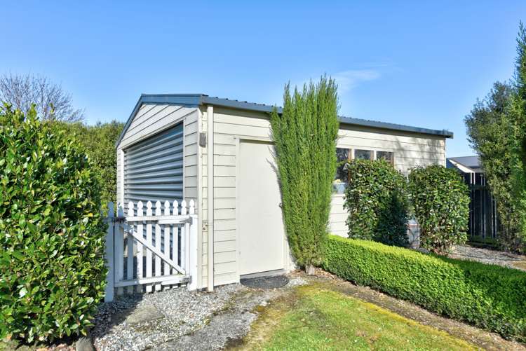 31 Railway Esplanade Gore Surrounds_24