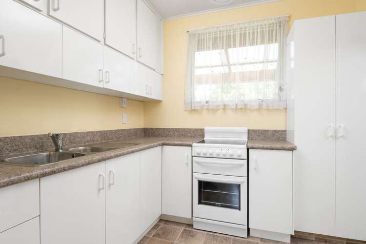 3 Brian Bary Street Redwoodtown_9