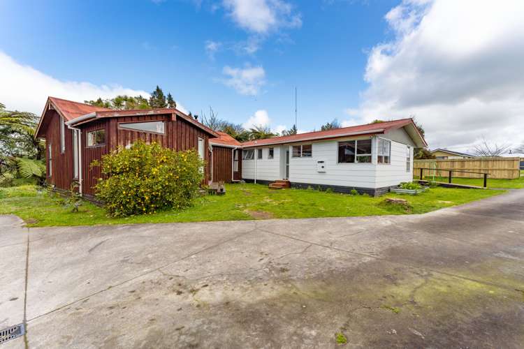 24 Montjoy Street Stratford_22