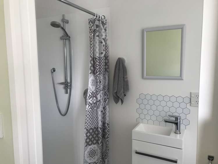 8 Yorke Road Haruru_14